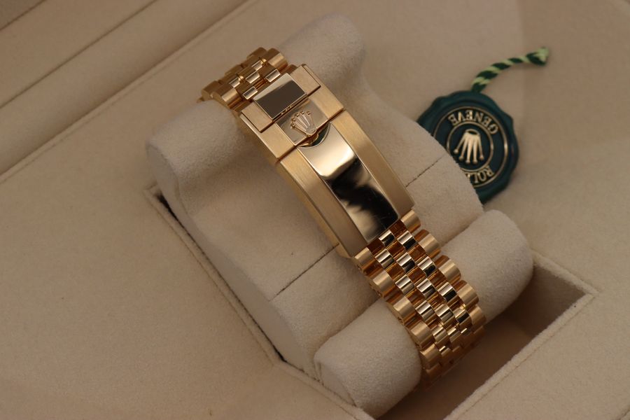 Rolex GMT Master II 126718 GRNR